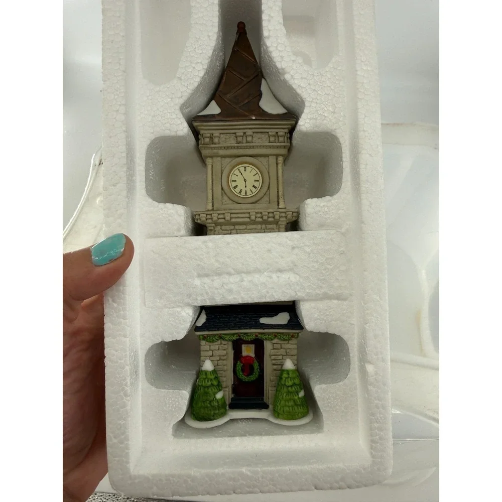 Dept 56 Dickens'‎ Village Series 